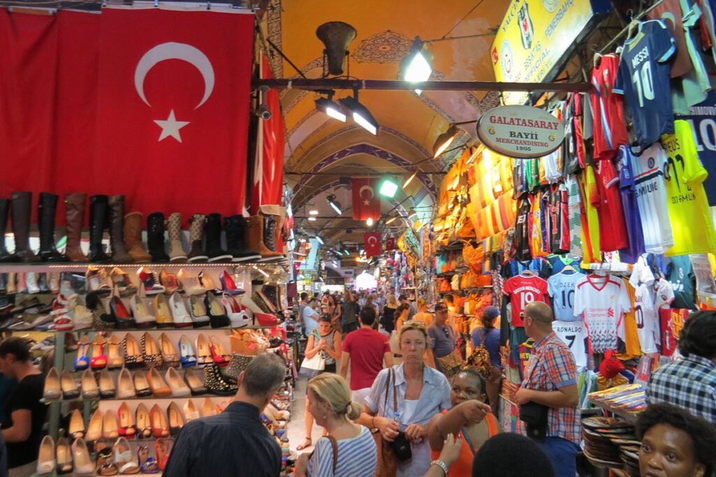 Crowded Grand Bazaar in Istanbul, Turkey