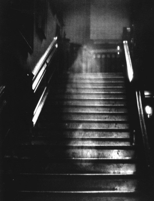 Ghostly apparition of woman at Raynham Hall