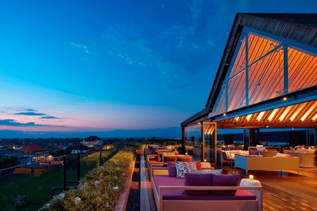 rooftop bars in seminyak