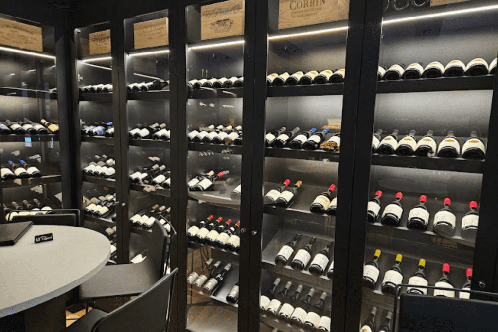 nightlife in luxembourg - wine house luxembourg